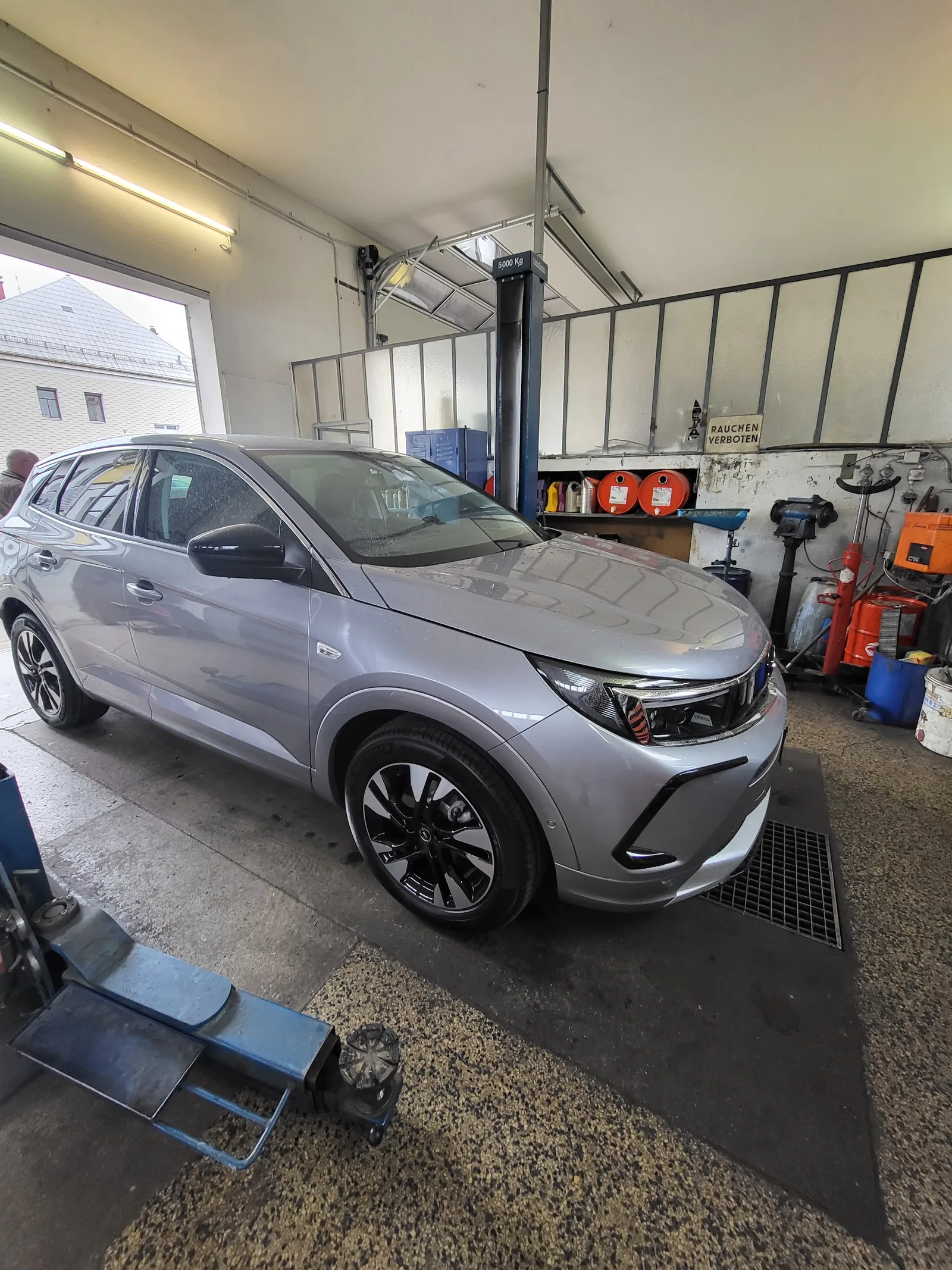 Fahrzeug in der Werkstatt von Autohaus Bader